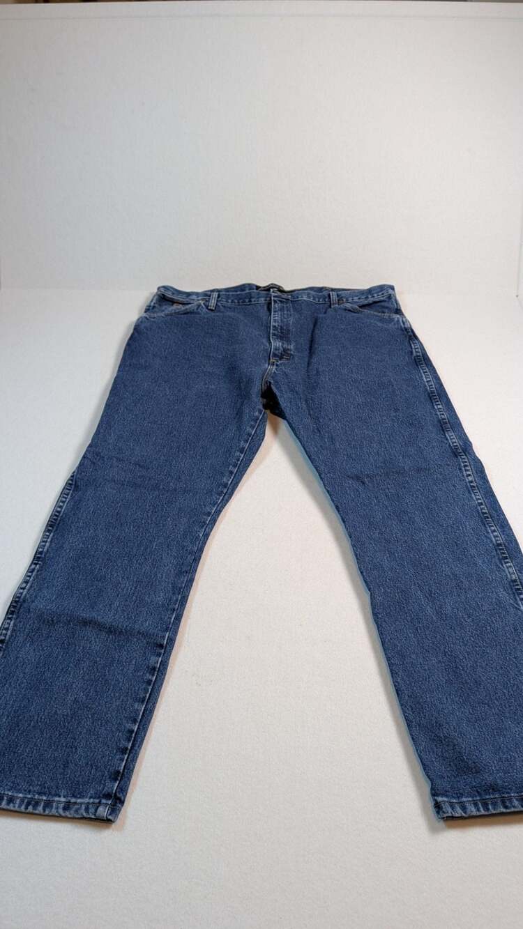 Wrangler George Strait Cowboy Cut Collection Men's Blue Denim Jeans